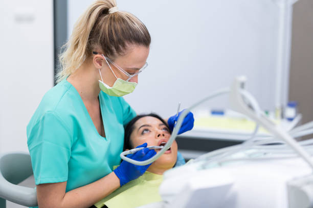 Best Pediatric Emergency Dentist in Winter Beach, FL